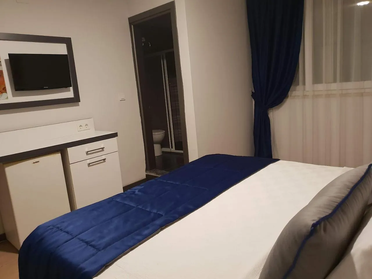 Alican 2 İzmir Törökország